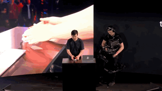 看到Rabbit r1，觉得iPhone更强了